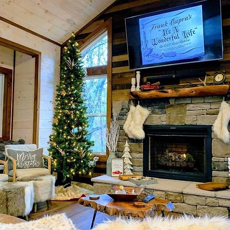 Nordic Mountain Modern Lodge - Family Friendly Luxury Cabin In Walden'S Ridge Sevierville Exteriör bild