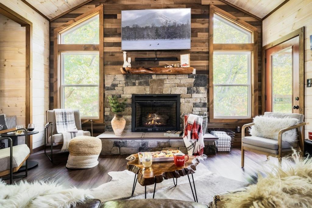 Nordic Mountain Modern Lodge - Family Friendly Luxury Cabin In Walden'S Ridge Sevierville Exteriör bild