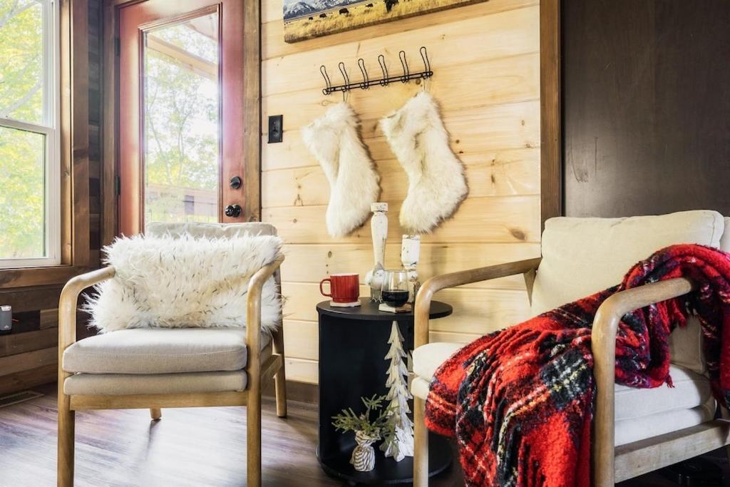Nordic Mountain Modern Lodge - Family Friendly Luxury Cabin In Walden'S Ridge Sevierville Exteriör bild